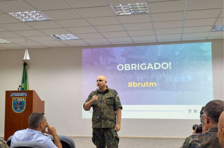 Imagem da galeria 11